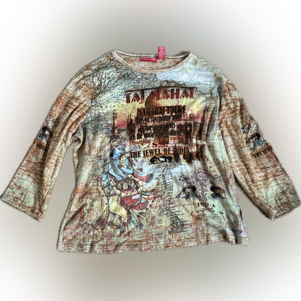 Gloria Vanderbilt Beige Graphic Long Sleeve Top